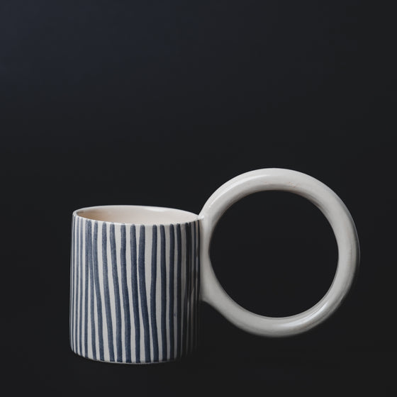 Capsule Eared mug - Stripped 2.